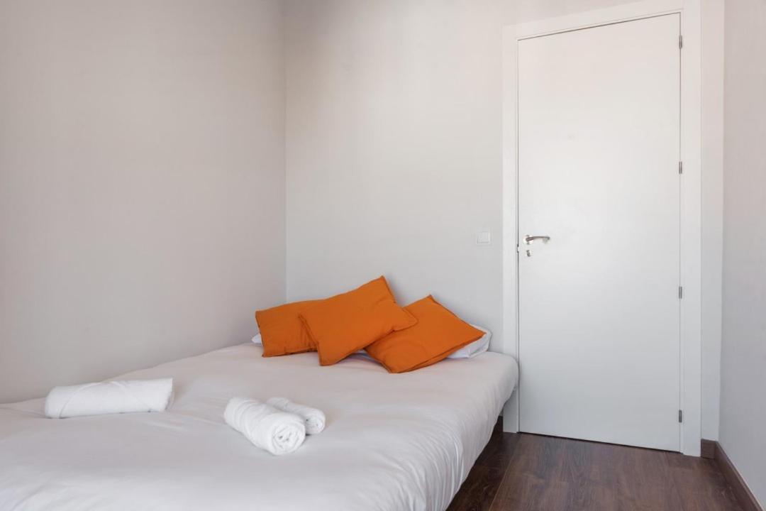 Mintystay - Paseo De Las Delicias Madrid Bagian luar foto