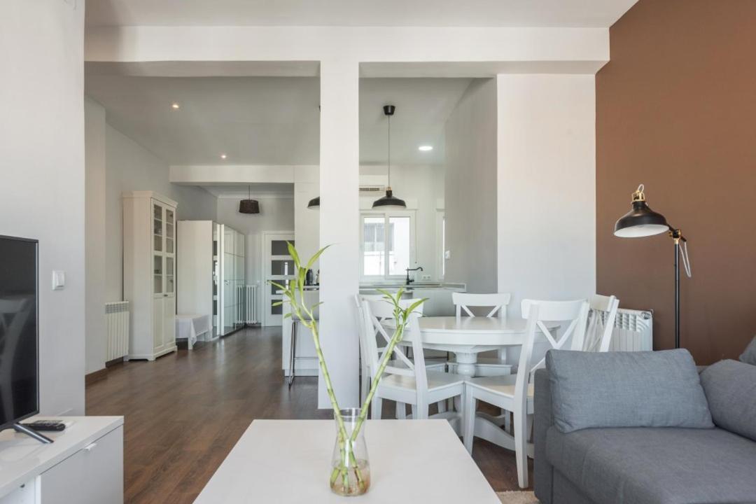 Mintystay - Paseo De Las Delicias Madrid Bagian luar foto